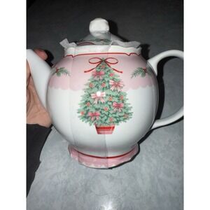 222 Fifth PINKMAS Porcelain Teapot 7" x 10" Pink Bows Christmas Tree Holly 20 oz